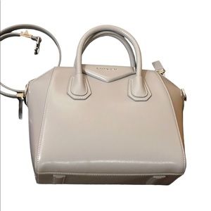 NEW ! Small Antigona Leather Satchel GIVENCHY Cloud Grey  retails $2,560.00 !